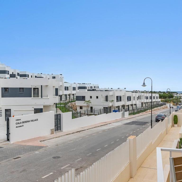 Modern Flat with 2 Bedrooms, Terrace, and Pool in Cala de Mijas - Apartamento de 2 dormitorios - 19