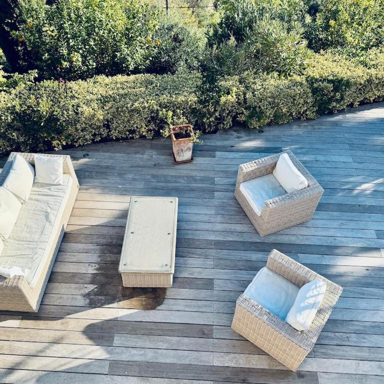 Villa les Amandines 110 m2 swimming pool, sea view air conditioning - Three-Bedroom Villa - 11