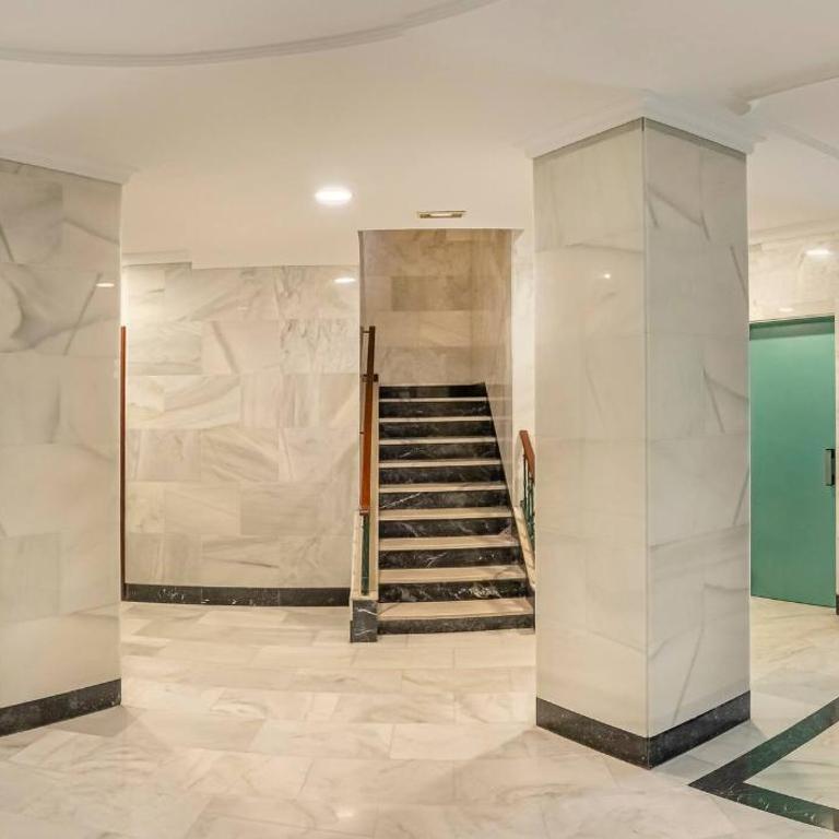 Modern 1 Bedroom Apartment, Steps from the Sea & Downtown - Apartamento de 1 dormitorio con terraza - 38