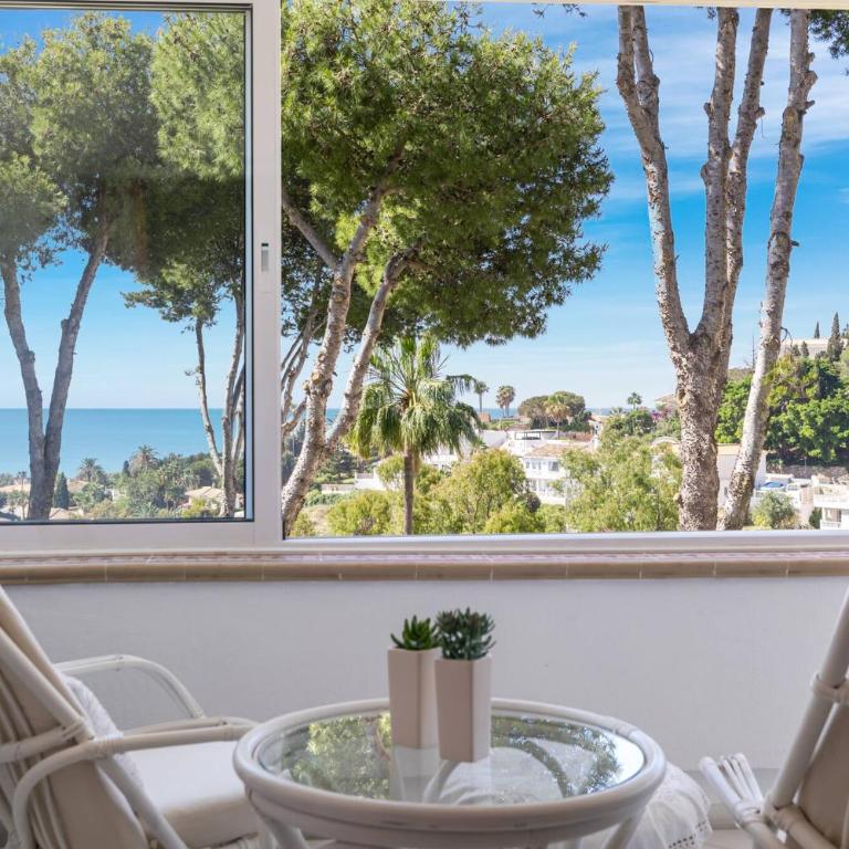 Shiny 2BR Apt with Views, Pool, Great Location - Apartamento de 2 dormitorios - 9