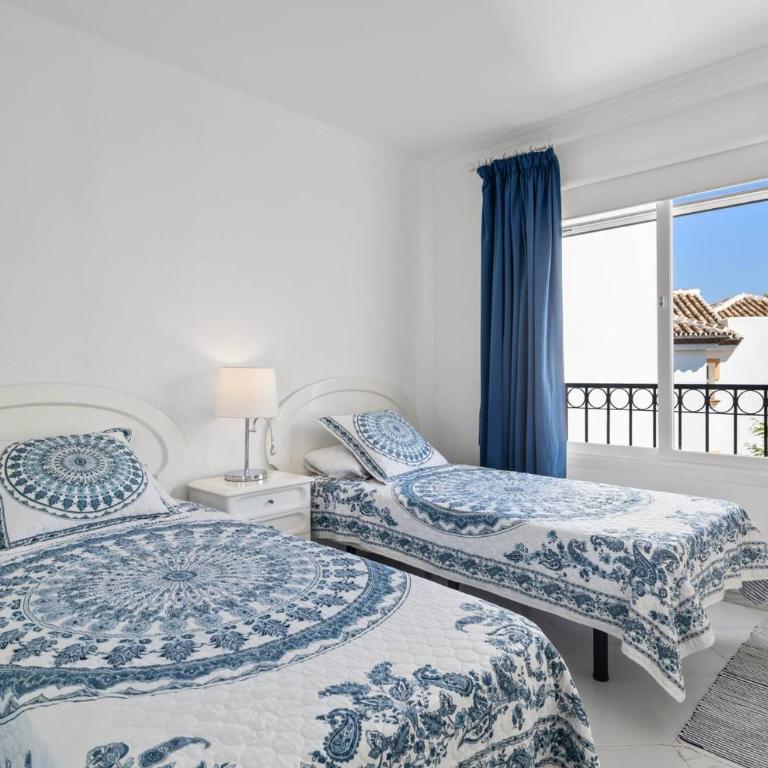 Shiny 2BR Apt with Views, Pool, Great Location - Apartamento de 2 dormitorios - 20