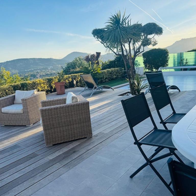 Villa les Amandines 110 m2 swimming pool, sea view air conditioning - Three-Bedroom Villa - 15