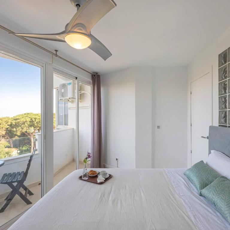 Marvellous 1 Bedroom Beachfront Flat with Parking and Pool - Apartamento de 1 dormitorio con vistas al océano - 8