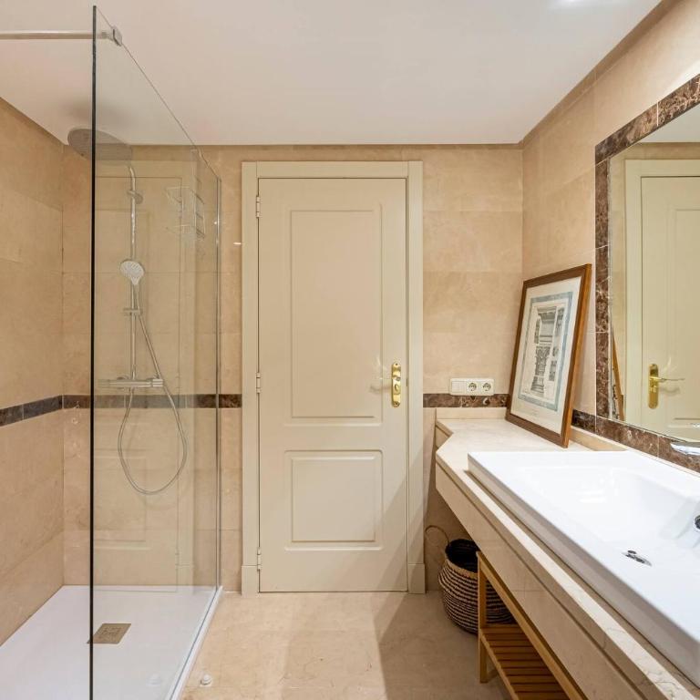 Renovated in 2024 - Apartment with Pool and Parking - Apartamento de 2 dormitorios - 19