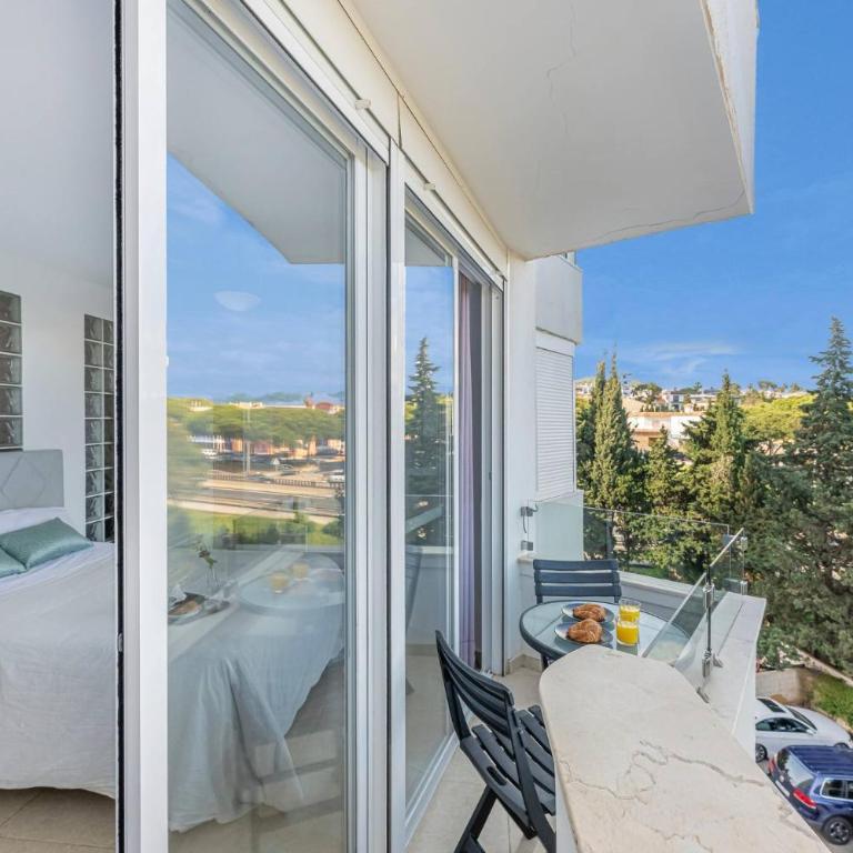 Marvellous 1 Bedroom Beachfront Flat with Parking and Pool - Apartamento de 1 dormitorio con vistas al océano - 34