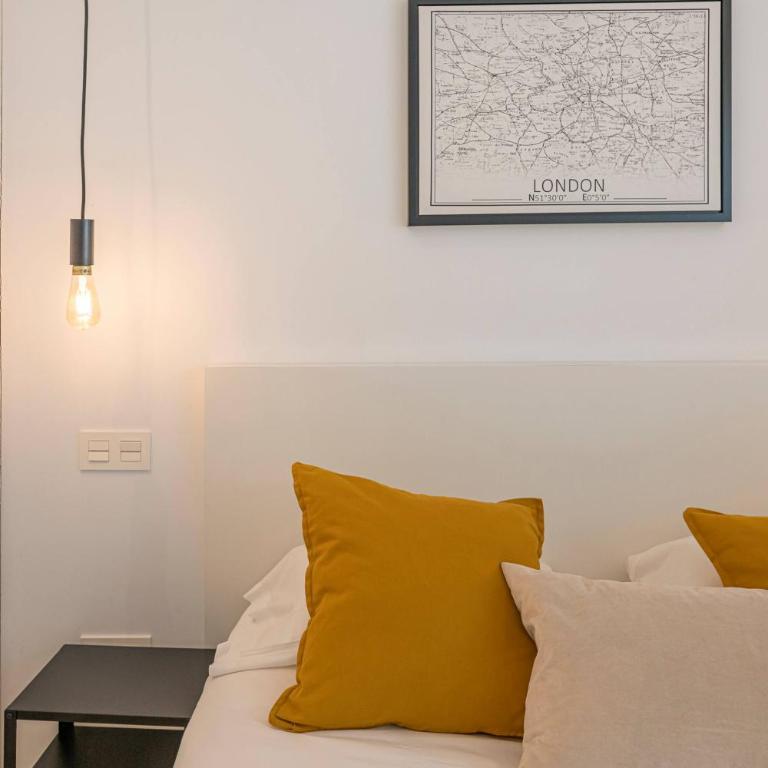Bright Apartment Close to the Sea - One-Bedroom Apartment - 19