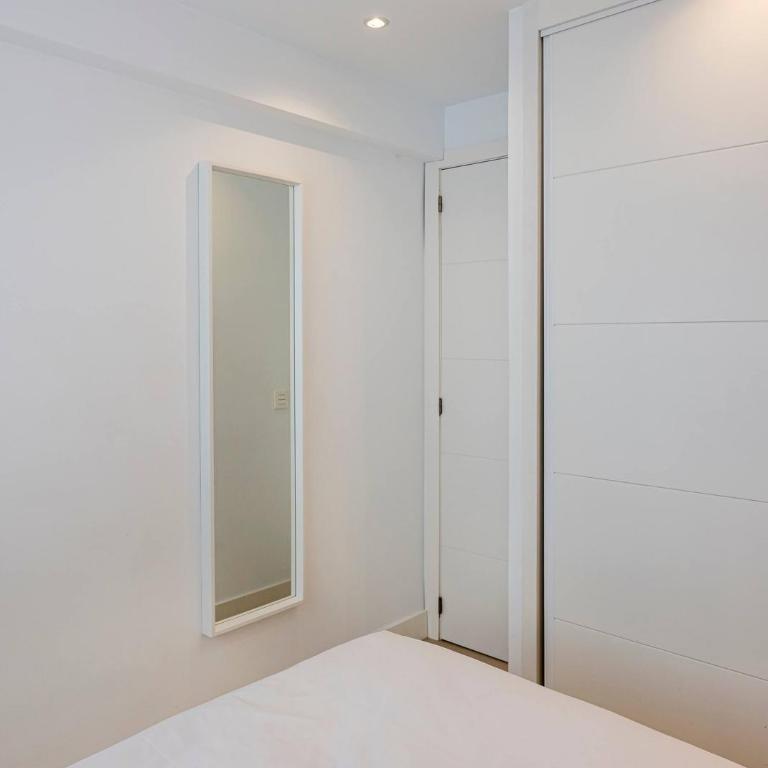 Bright Apartment Close to the Sea - One-Bedroom Apartment - 22