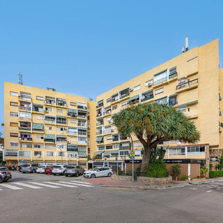 Bright Apartment Close to the Sea - One-Bedroom Apartment - 35