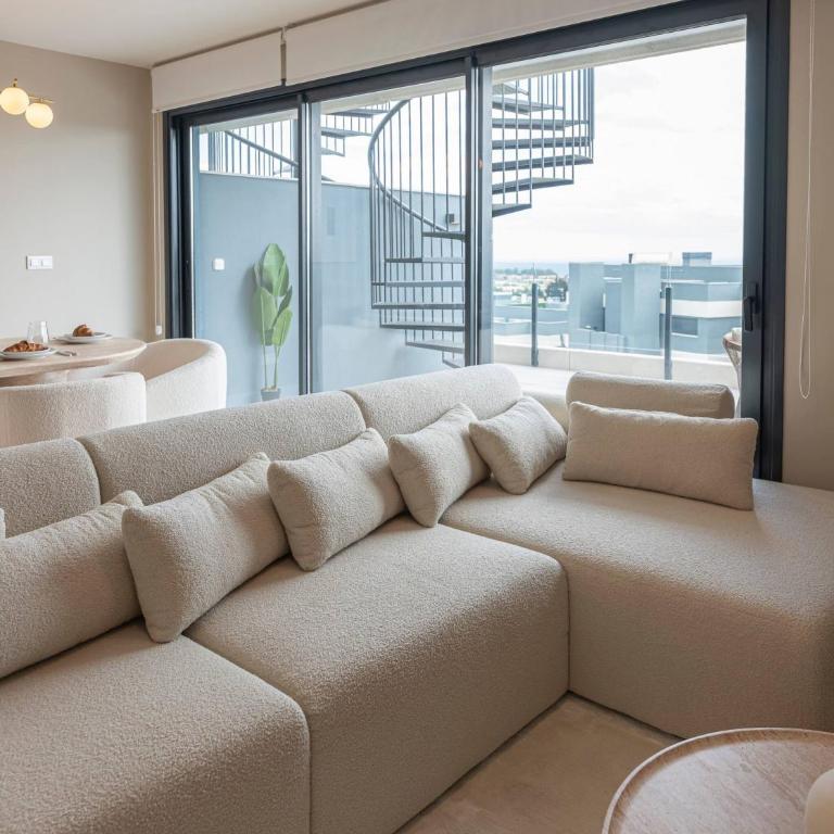 Fancy and Minimalist Flat in Estepona l Sea views - Three-Bedroom Apartment - 9