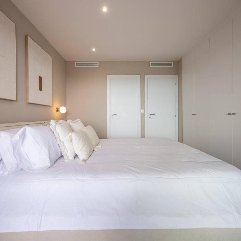 Fancy and Minimalist Flat in Estepona l Sea views - Three-Bedroom Apartment - 26