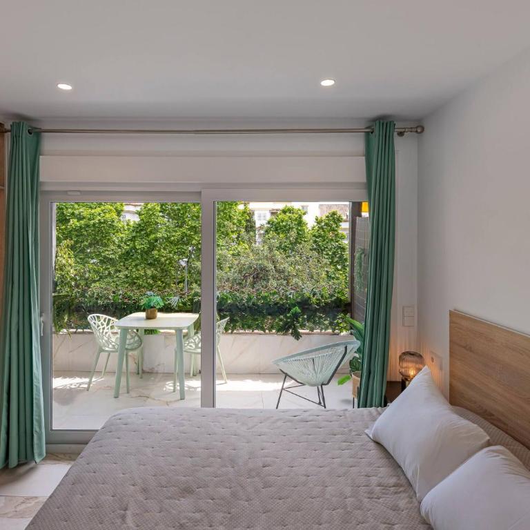 Studio with Sea Views, Pool, Parking and Tennis Court - One-Bedroom Apartment - 19
