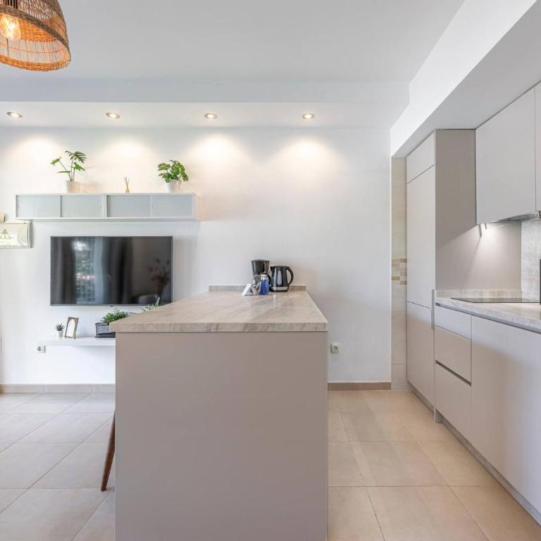 Cozy 1 Bedroom Apartment with 2 Pools & Tennis Court - Apartamento de 1 dormitorio - 6