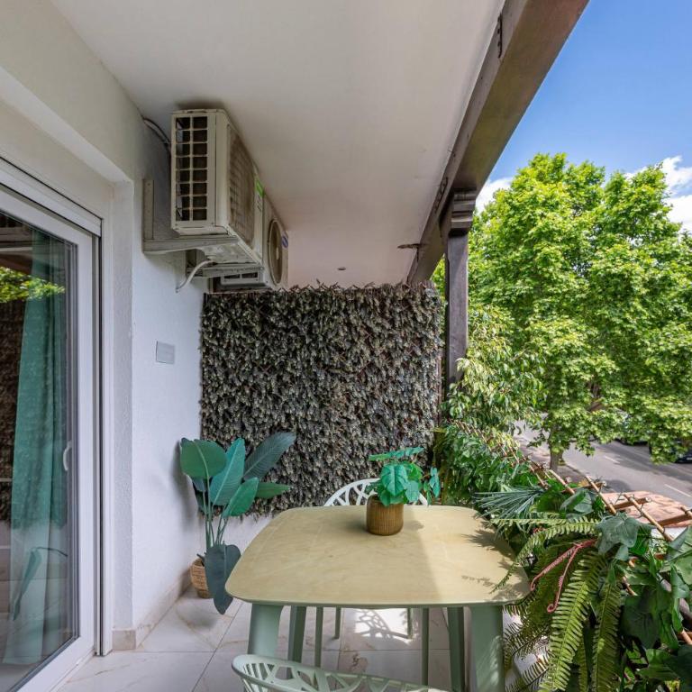 Studio with Sea Views, Pool, Parking and Tennis Court - One-Bedroom Apartment - 31