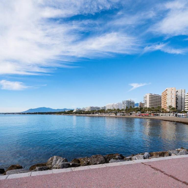 Elegant Apartment, Steps from the Sea with Parking Included - Two-Bedroom Apartment - 12