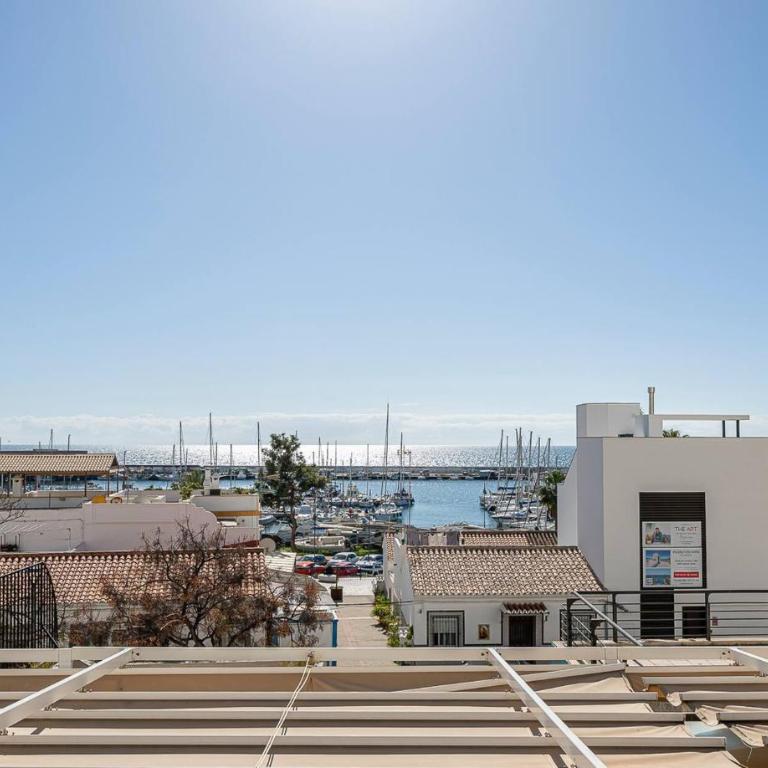 Elegant Apartment, Steps from the Sea with Parking Included - Two-Bedroom Apartment - 52