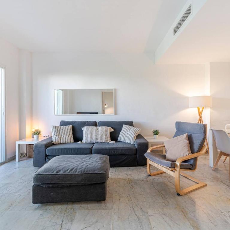 Townhouse w/ Swimming Pool and Underground Parking - Casa de 3 dormitorios - 3