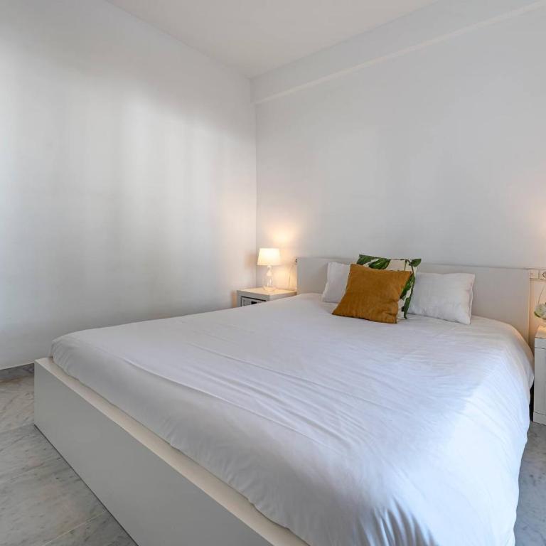 Townhouse w/ Swimming Pool and Underground Parking - Casa de 3 dormitorios - 24