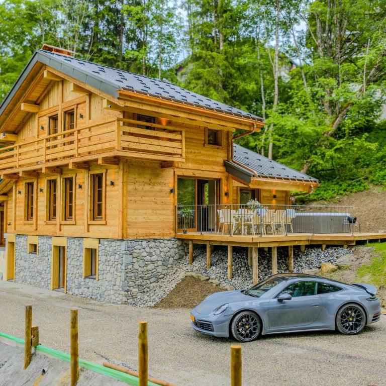 Luxurious Chalet with Sauna & Jacuzzi in Megeve with Parking - Chalet - 6