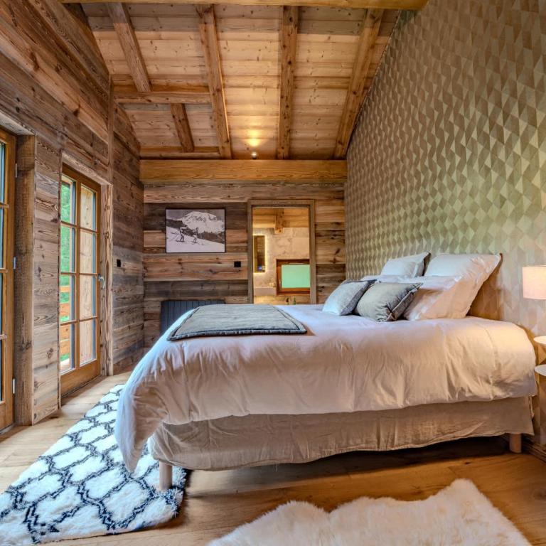 Luxurious Chalet with Sauna & Jacuzzi in Megeve with Parking - Chalet - 17