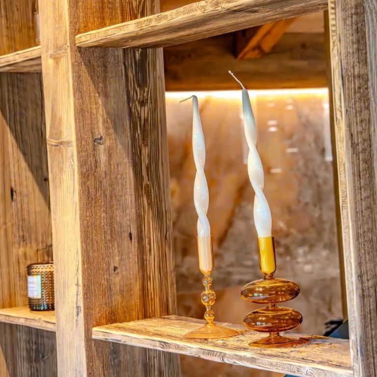 Luxurious Chalet with Sauna & Jacuzzi in Megeve with Parking - Chalet - 23