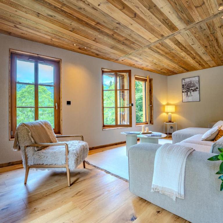 Luxurious Chalet with Sauna & Jacuzzi in Megeve with Parking - Chalet - 22