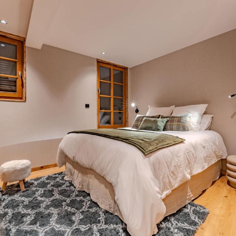 Luxurious Chalet with Sauna & Jacuzzi in Megeve with Parking - Chalet - 36