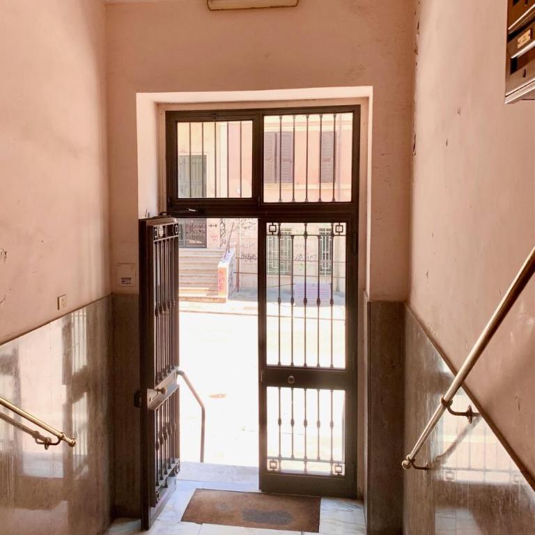 Appartamento metro Ponte Lungo - Appartamento con 1 Camera da Letto - 40
