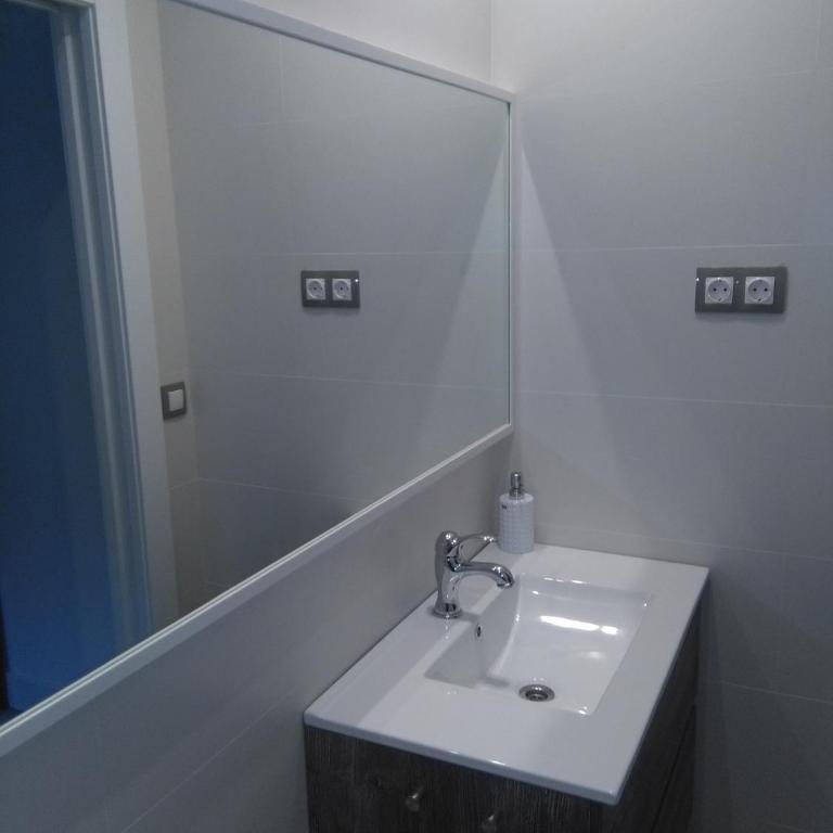VTZ El Balcón de Las Armas RENOVADO!!! - Parking GRATIS - Apartment with Balcony - 6