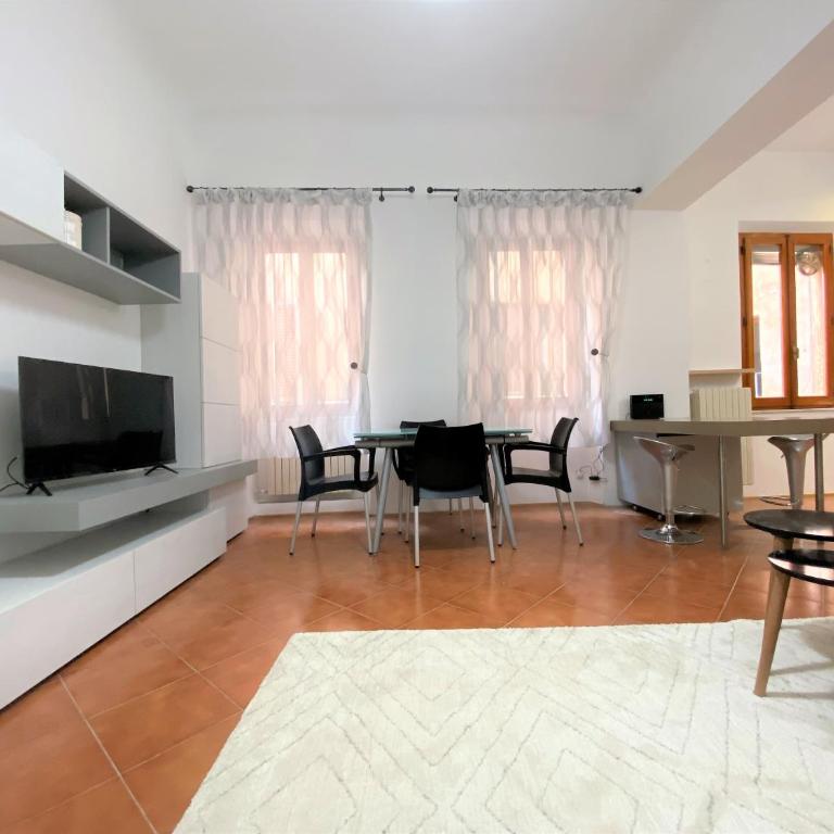 Palazzetto San Giovanni - In Front of the Baptistry - Appartamento con 3 Camere da Letto - 1
