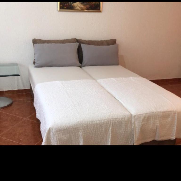 Apartment Dorada - Two-Bedroom Apartment - 7
