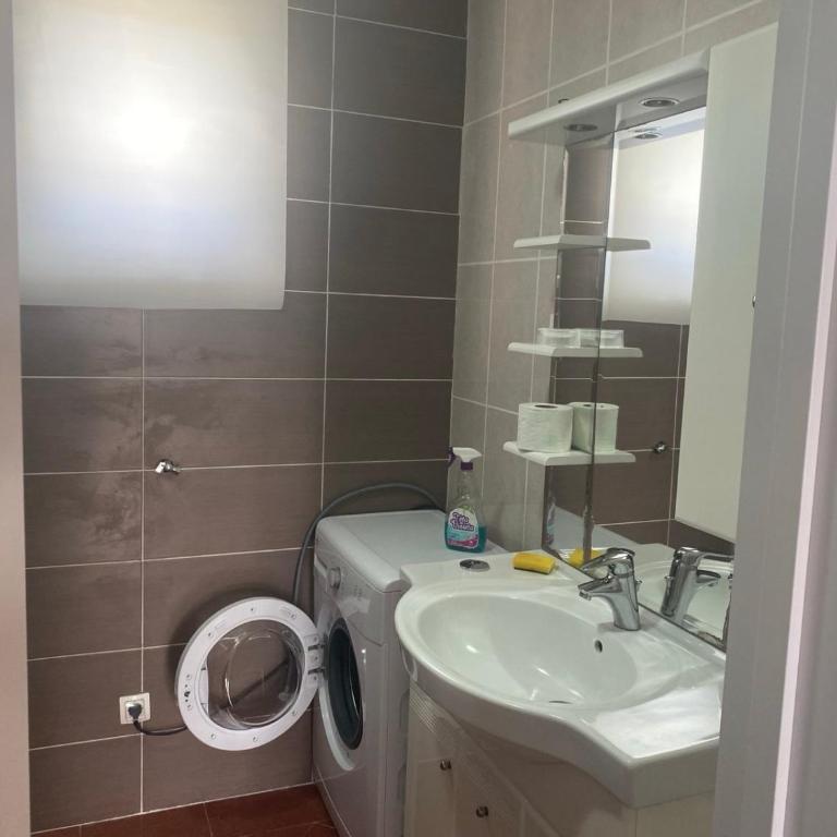 Apartment Dorada - Two-Bedroom Apartment - 11