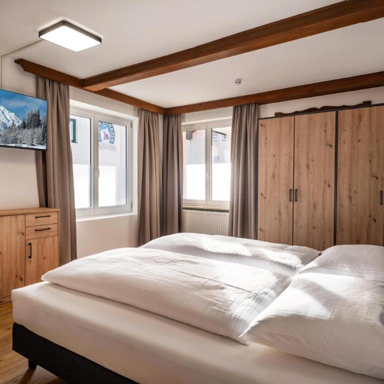 Room 101 - Doppelzimmer mit Dusche - 1
