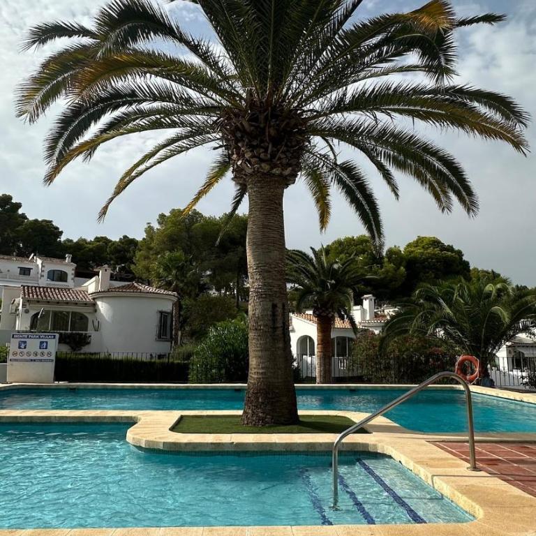 Beautiful house in Moraira with shared pool - Three-Bedroom House - 21