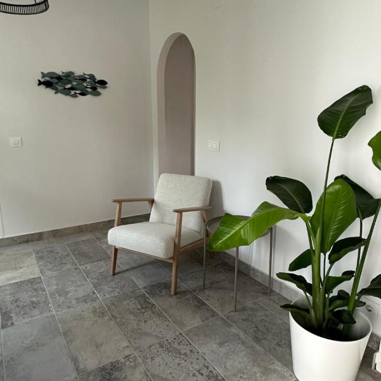Beautiful house in Moraira with shared pool - Three-Bedroom House - 24