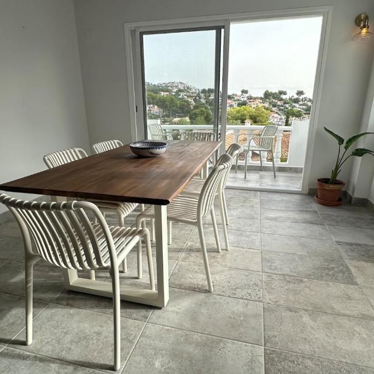 Beautiful house in Moraira with shared pool - Three-Bedroom House - 29