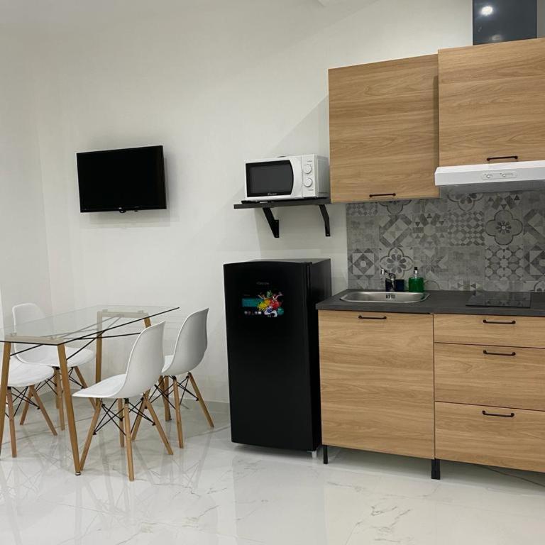 Vittorio Emanuele & Quattro Canti Suite Palermo - Appartamento Standard - 8
