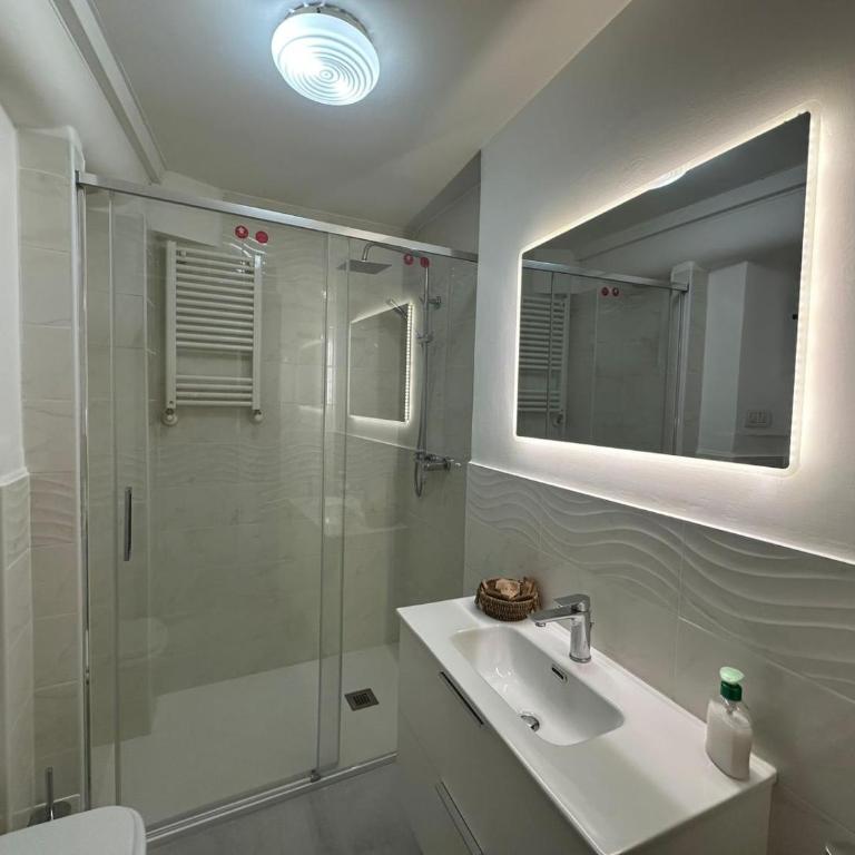 La Maison di Trastevere - Appartamento con 2 Camere da Letto - 14