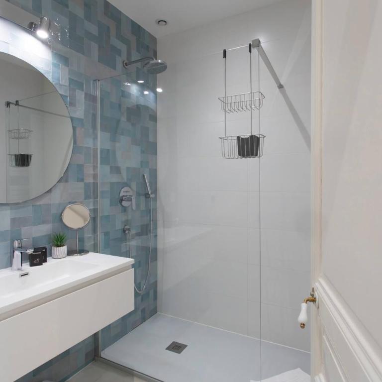 #17 Staywizus -Suite Gioffredo 3 BDR AC - 5mins Vieux Nice Port - Appartement - 26
