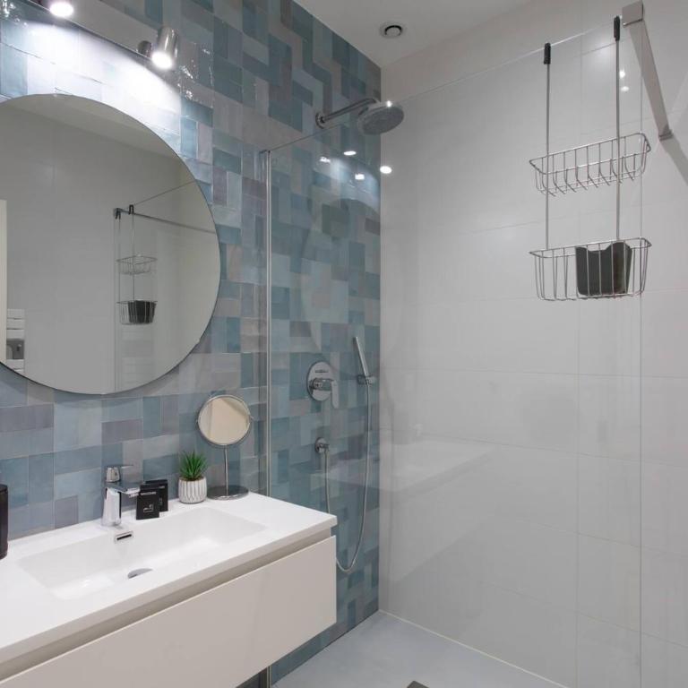#17 Staywizus -Suite Gioffredo 3 BDR AC - 5mins Vieux Nice Port - Appartement - 27