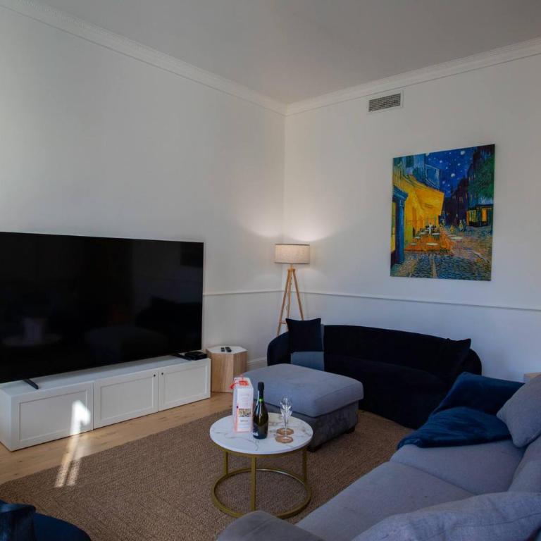 #17 Staywizus -Suite Gioffredo 3 BDR AC - 5mins Vieux Nice Port - Appartement - 59