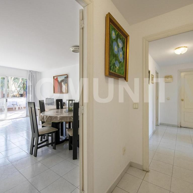 Apartamento con piscina y aparcamiento en Playa de Aro - Apartamento de 3 dormitorios - 11