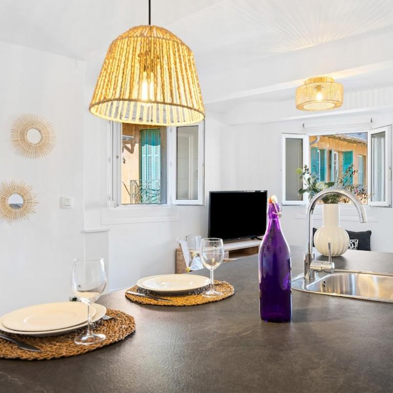 Charming typical studio in the heart of Vieux Nice AC - Appartement Supérieur - 18