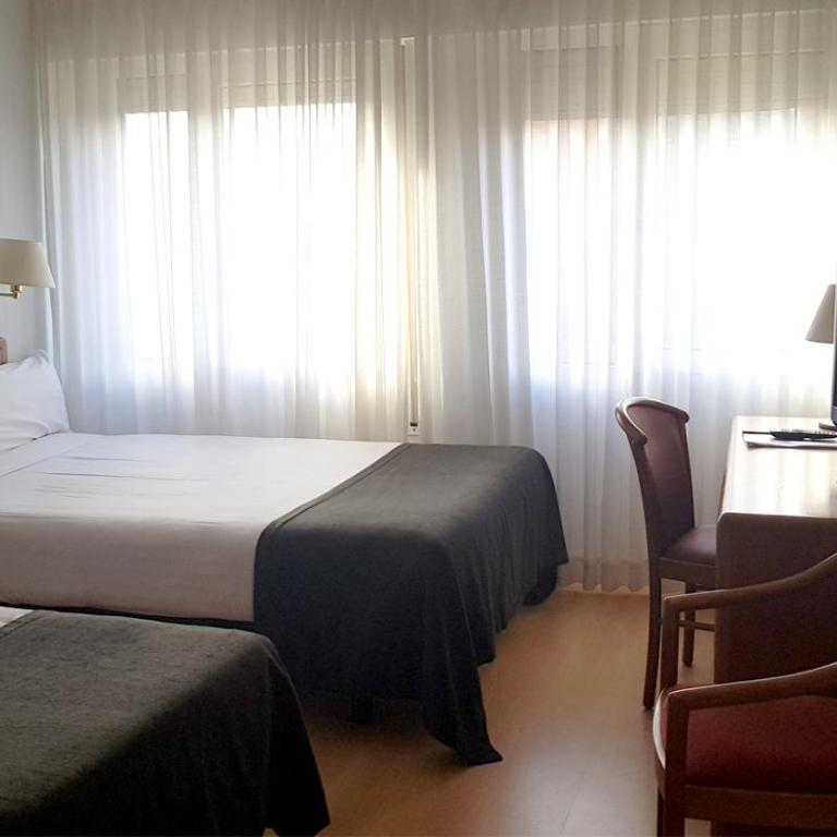Hotel Ultonia - Habitación Triple - 3
