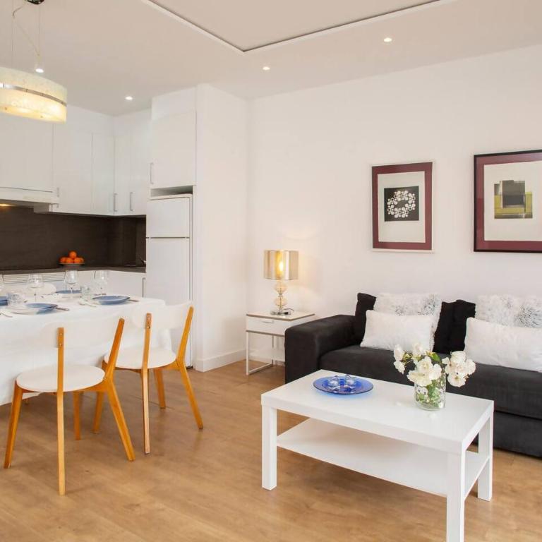 Unbeatable Location Fuengirola - Apartamento de 1 dormitorio - 6