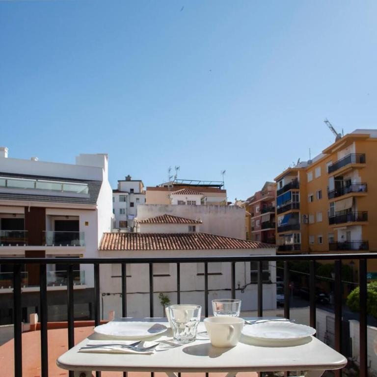 Unbeatable Location Fuengirola - Apartamento de 1 dormitorio - 14
