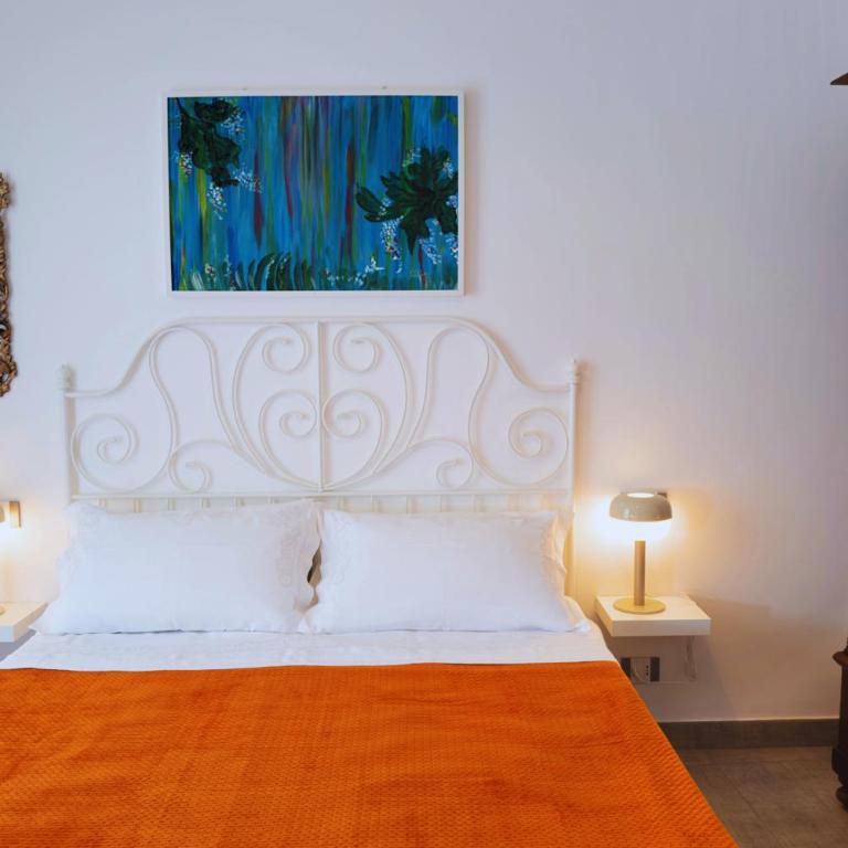 Home 29 Taormina City Center - Two-Bedroom House - 16