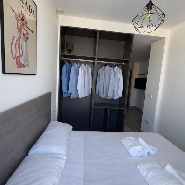 Ático con Terraza Privada en Granada Centro Parking Gratis - One-Bedroom Apartment - 4