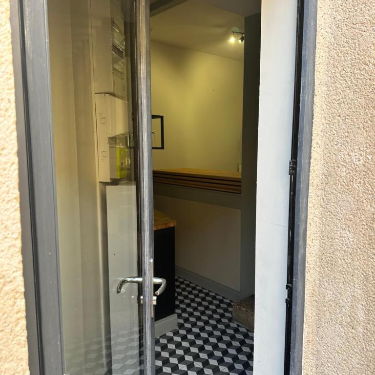 Duplex 4 personnes centre ville Historique Bourges - Maison 2 Chambres - 17