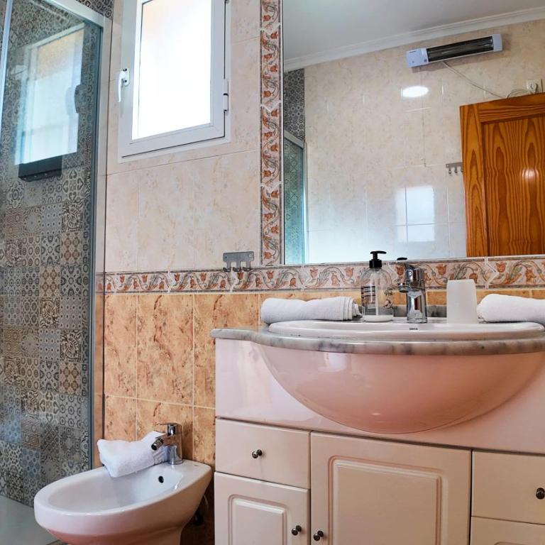 Apartalux Vista Mar - Casa Vacacional de 3 dormitorios - 38