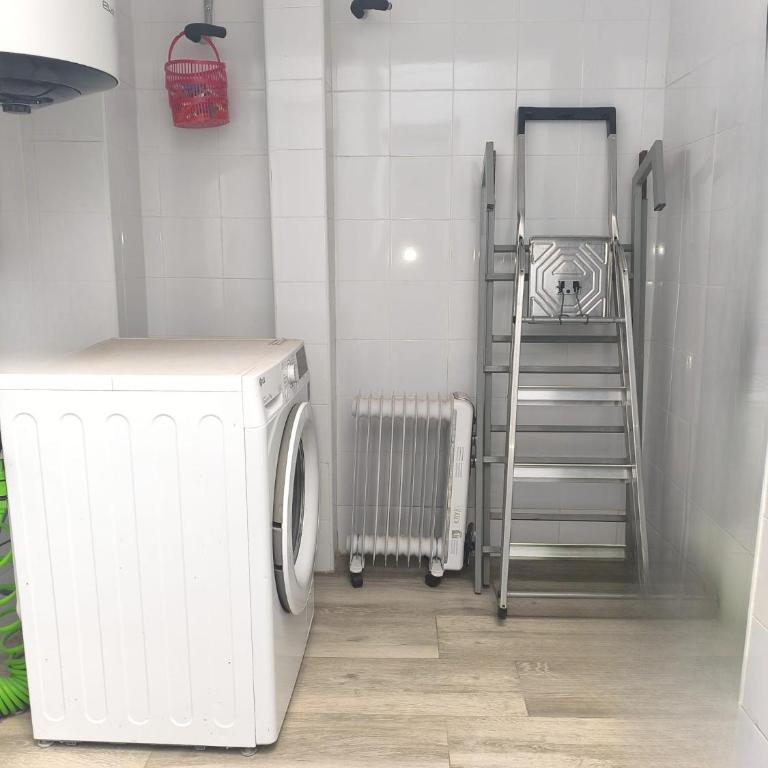Encantador Loft Cabañal · Playa Las Arenas - Apartamento con ducha - 16